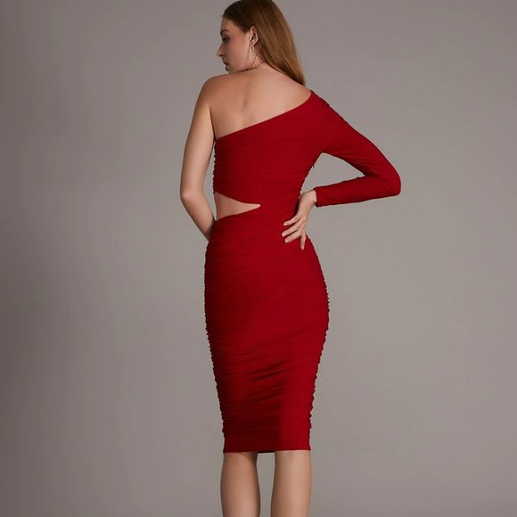 One shoulder Ruched Cutout Red dress - Picture 1 of 3